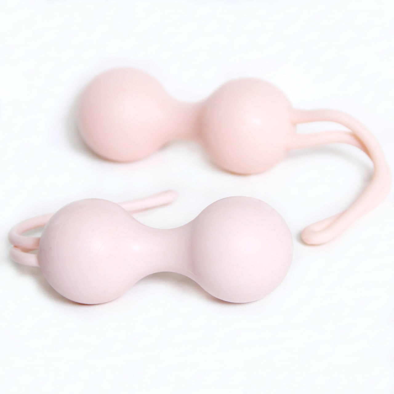 Kegel balls women pleasure. Balls for vagina adult sex toy. Beads exerciser Ben Wa. Eggs silicone toy. Gift for her sex waterproof beads